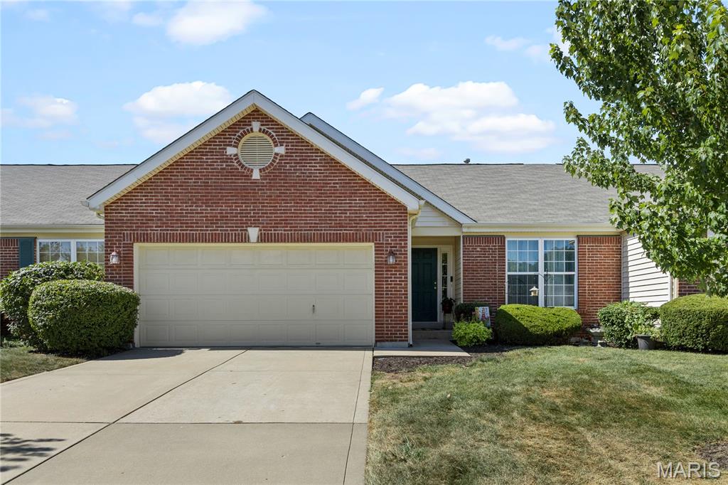 25 Turtle Creek Villas Drive Property Photo 1
