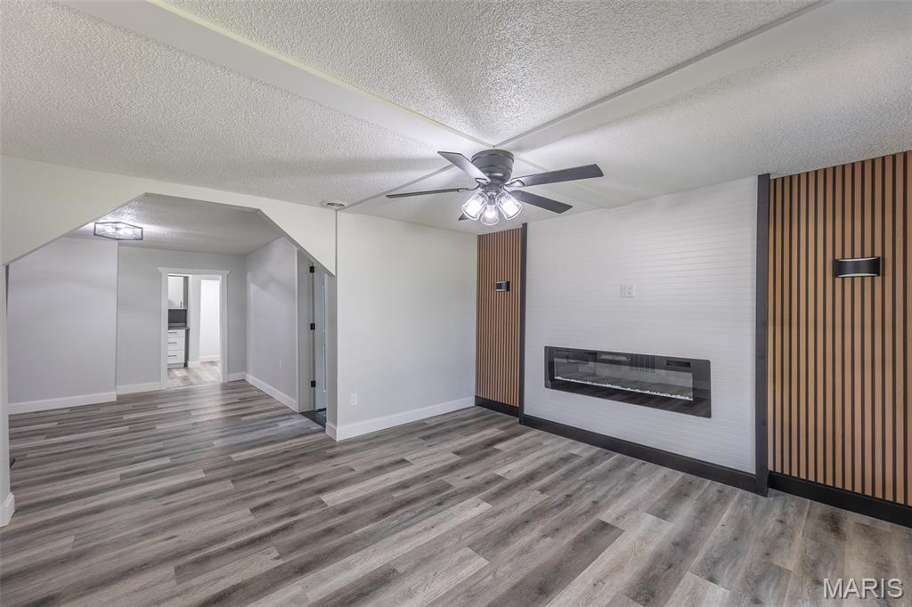 26050538 Property Photo 14
