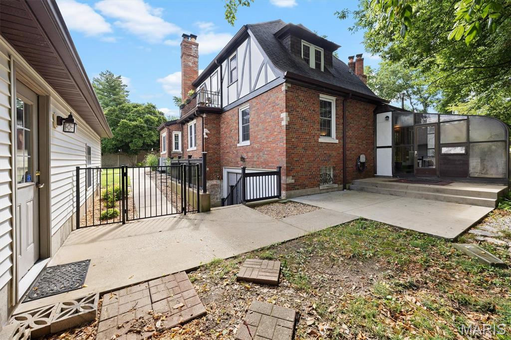 105 Florence Street Property Photo 13