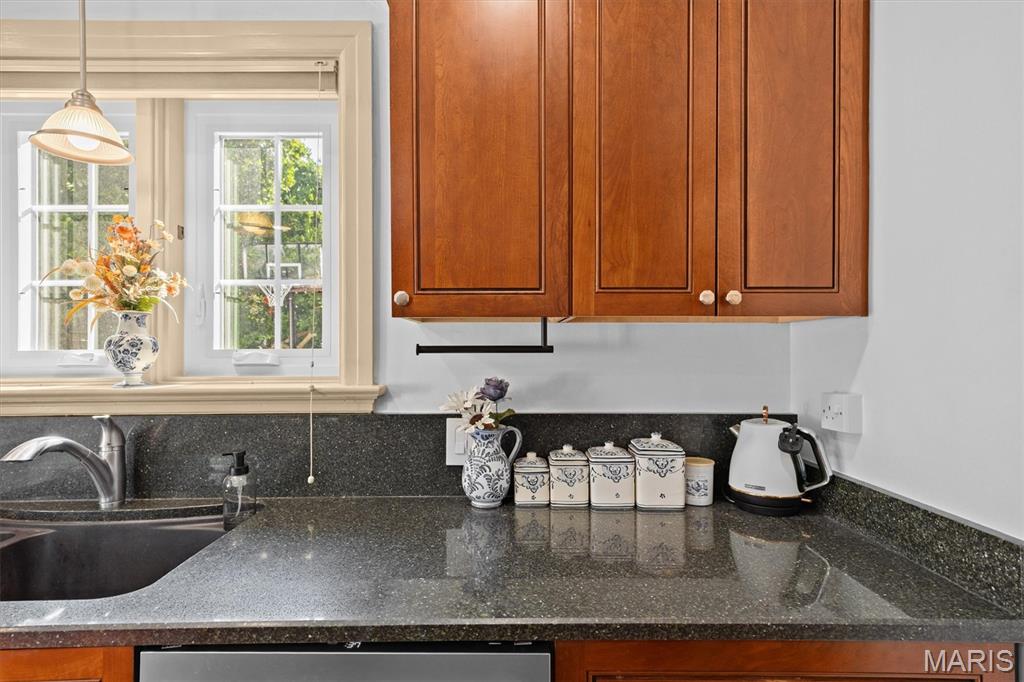 105 Florence Street Property Photo 32