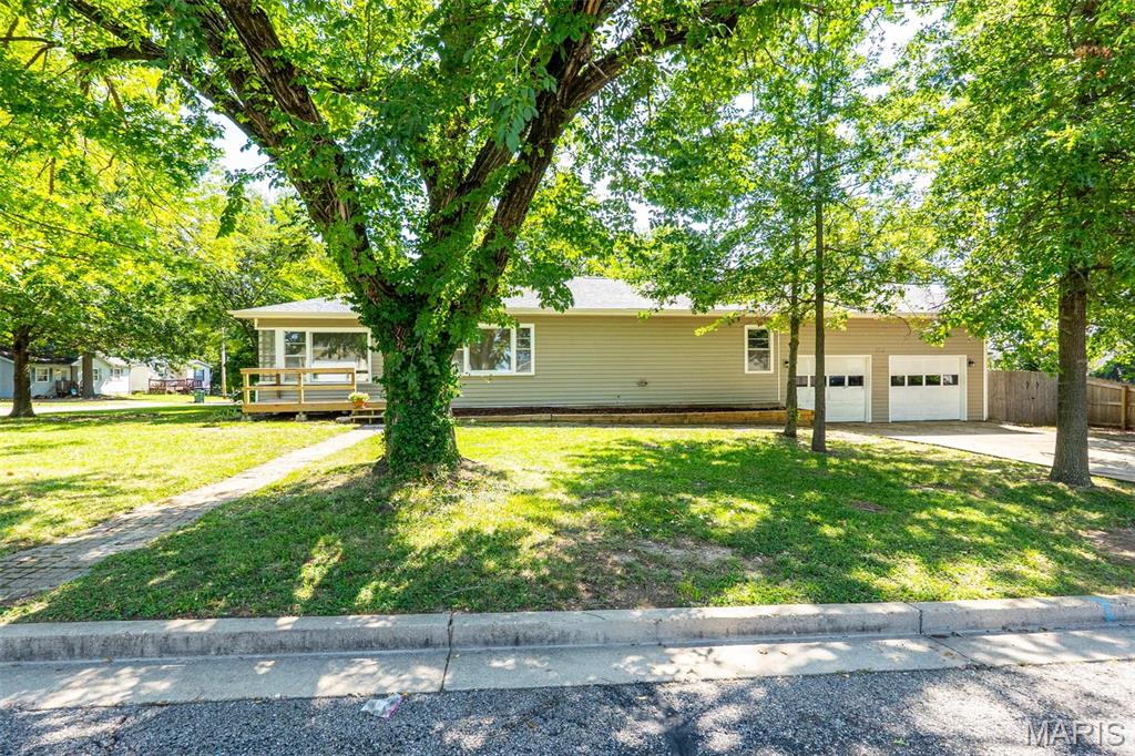 102 Poe Drive Property Photo 10