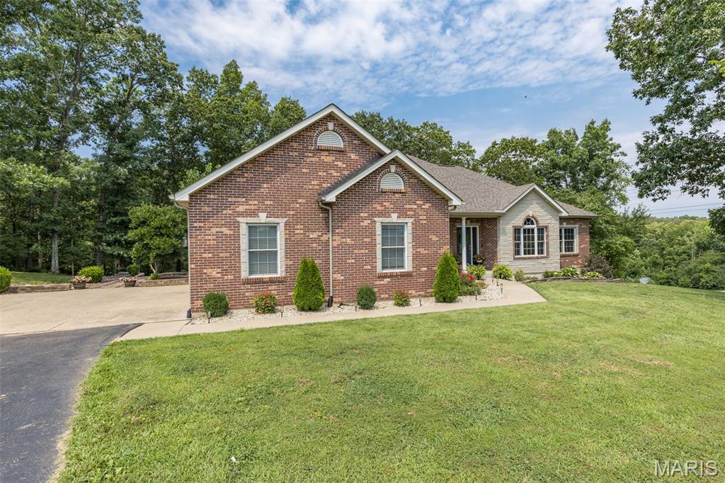 3305 Magnolia Lane Property Photo 2