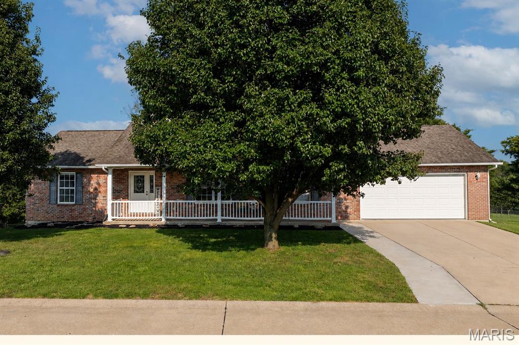 467 Oak Meadow Drive Property Photo 2