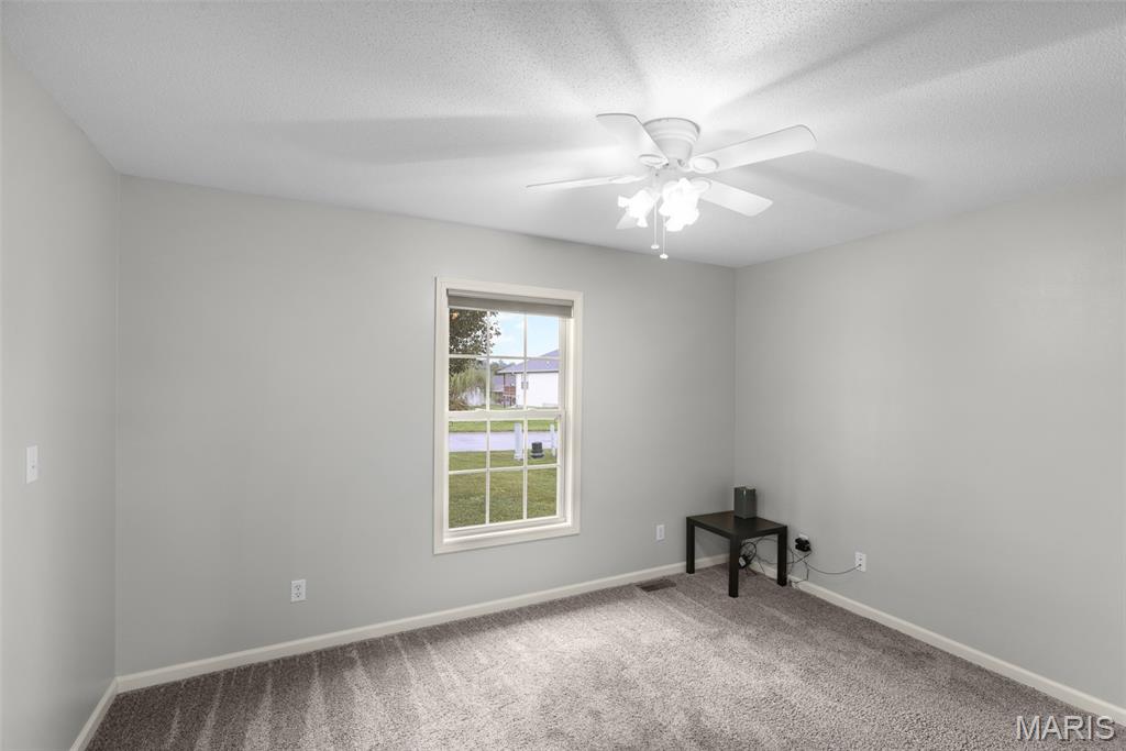467 Oak Meadow Drive Property Photo 17