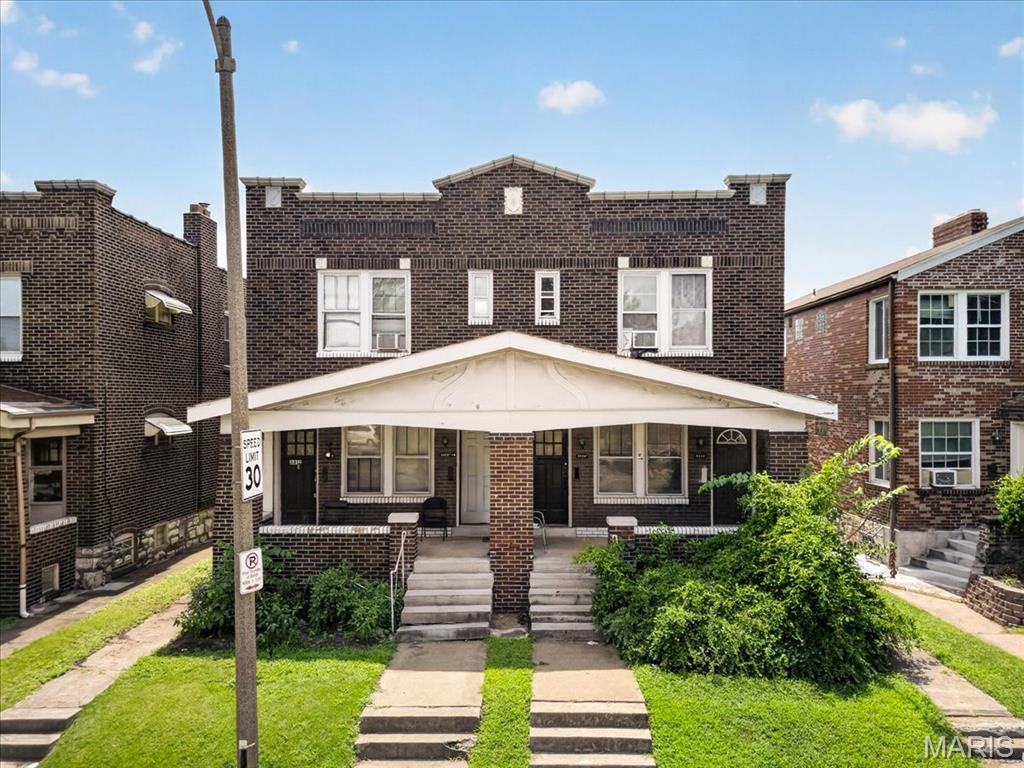 3812-3814 Chippewa Street Property Photo 1