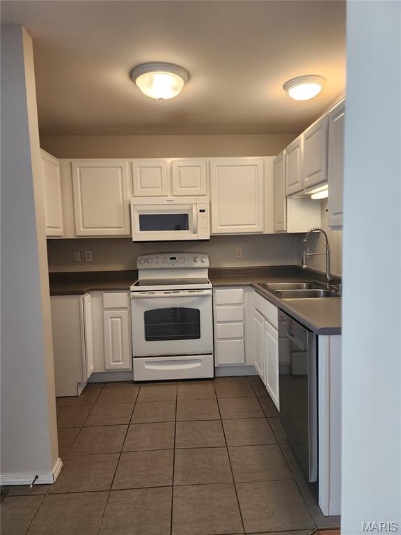 321 Heritage Commons Circle Property Photo 7