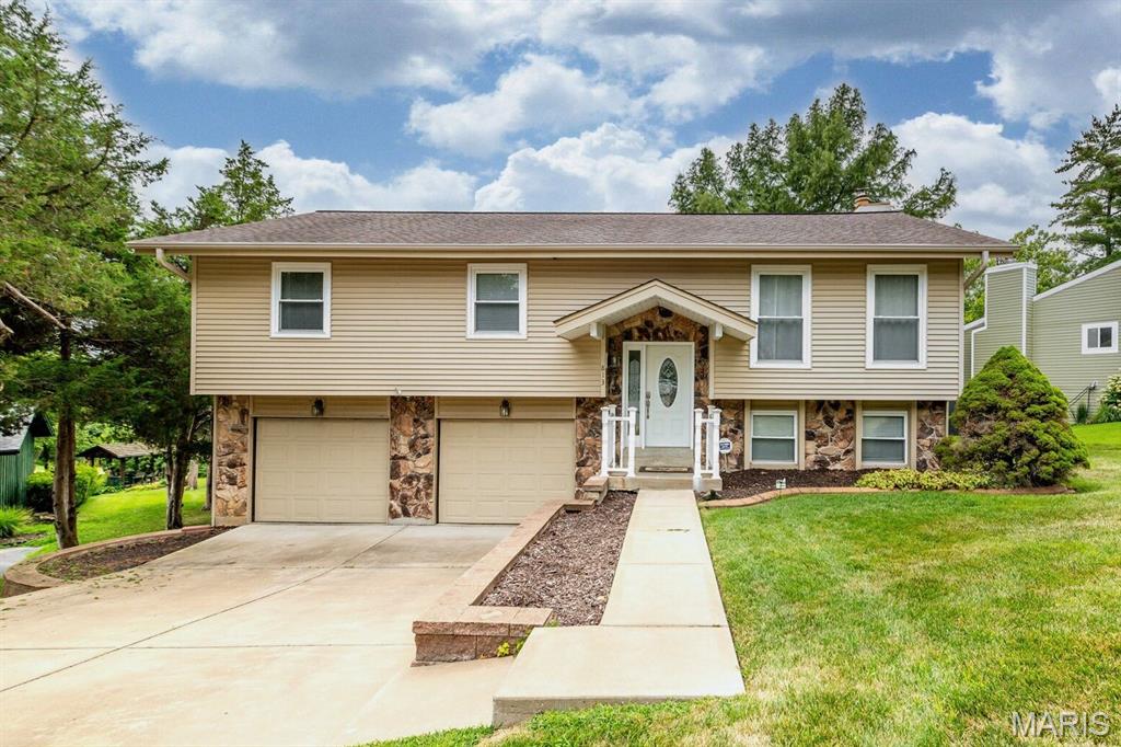 813 Edgewood Drive