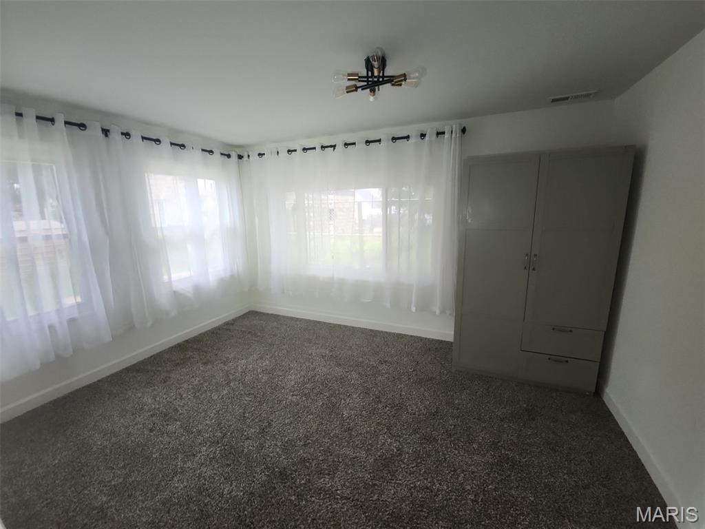 9461 Brenda Avenue Property Photo 6