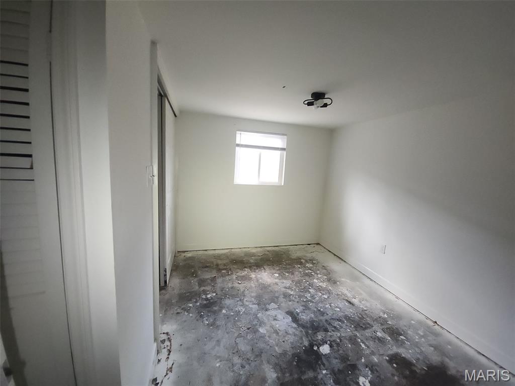 9461 Brenda Avenue Property Photo 12