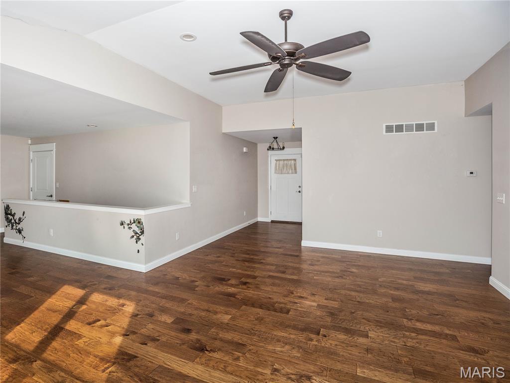 1873 Appleton Court Property Photo 4