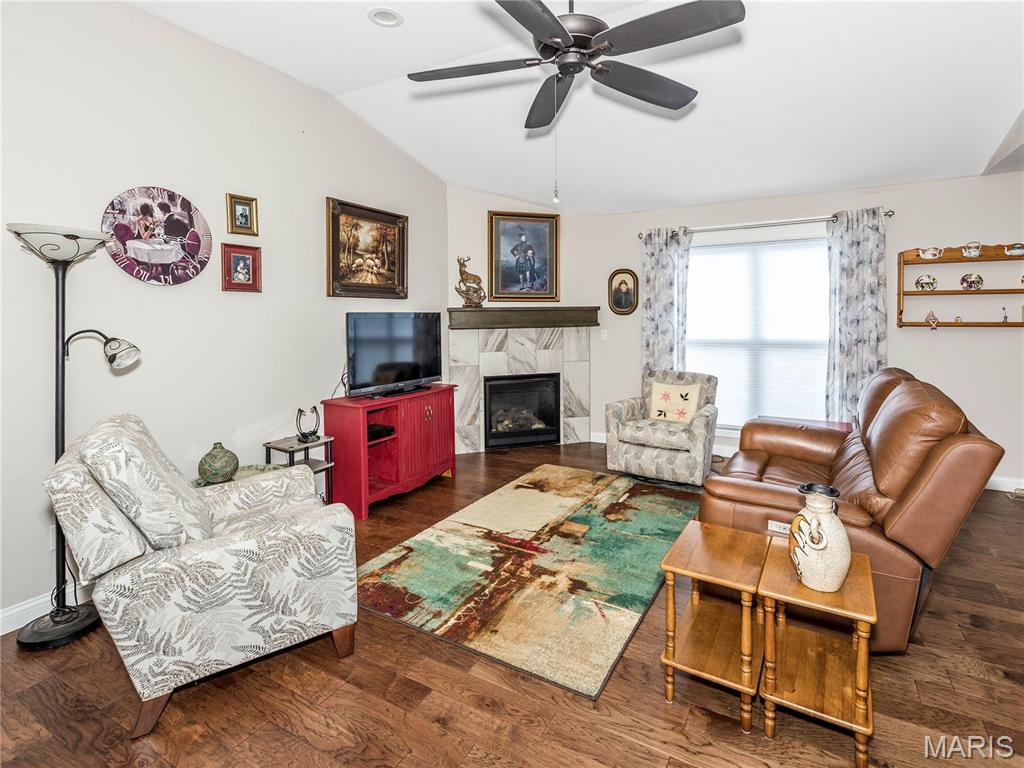 1873 Appleton Court Property Photo 9