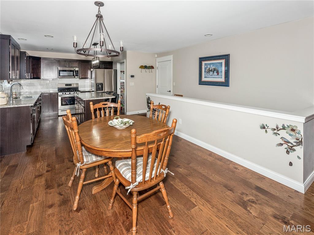 1873 Appleton Court Property Photo 13