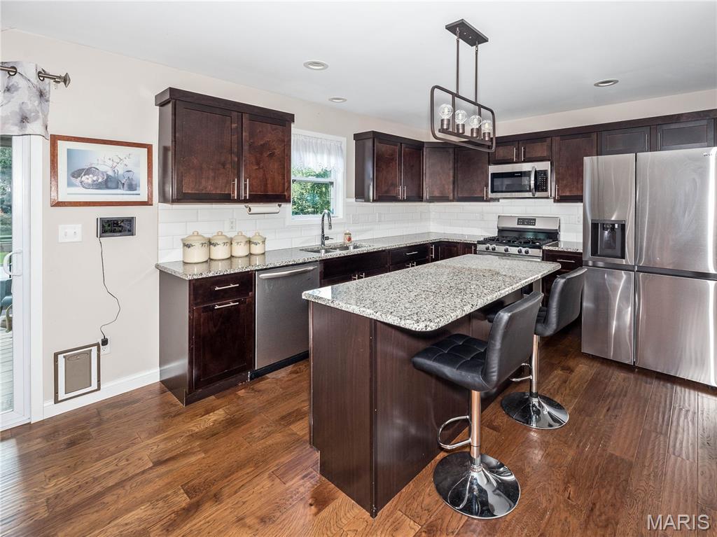1873 Appleton Court Property Photo 14
