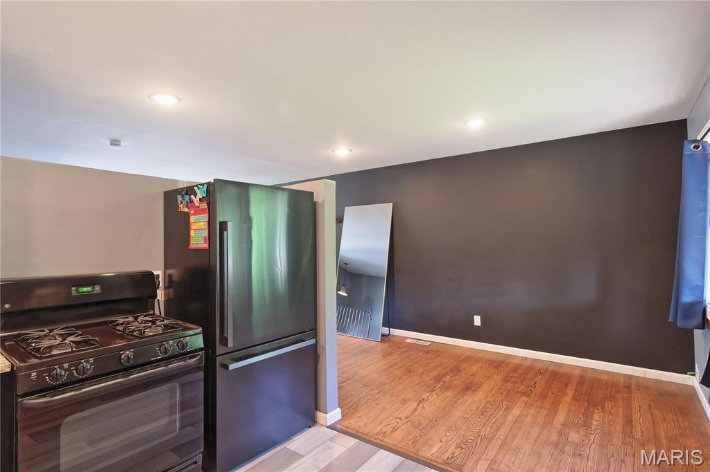 7416 Mexico Road Property Photo 10