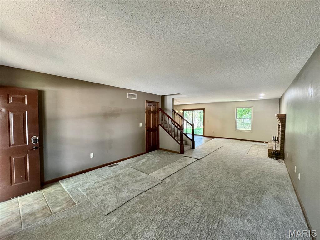 1634 Progress Lane Property Photo 7