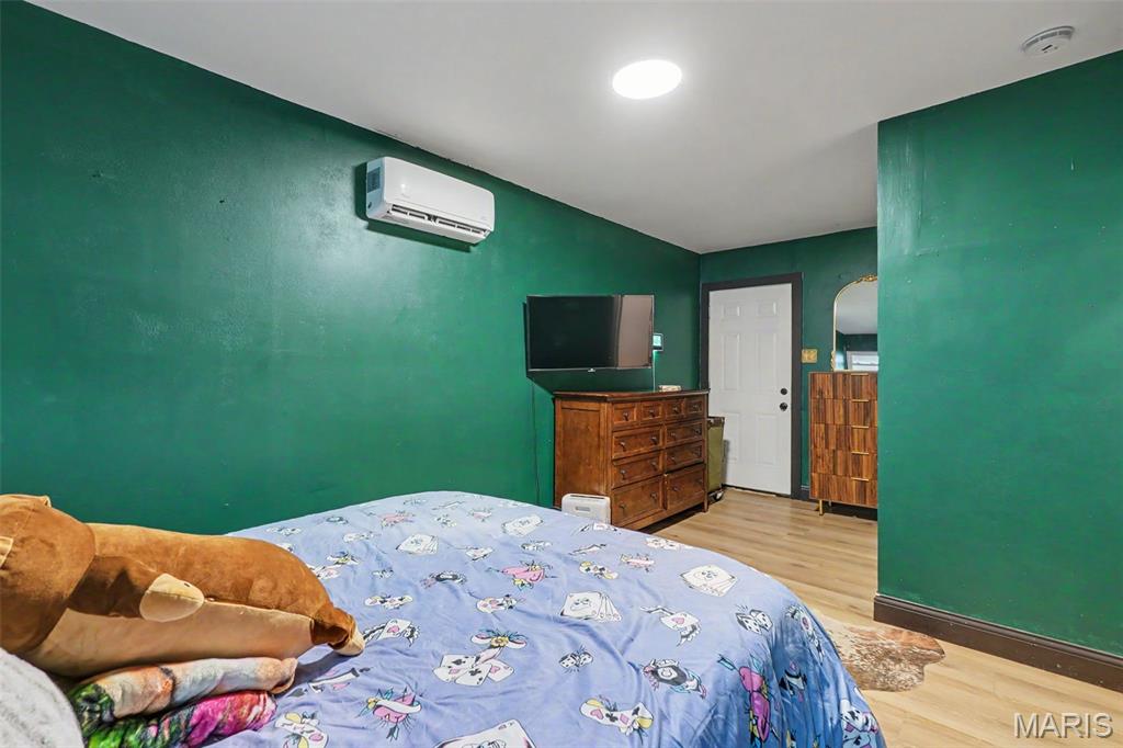 8735 Brenda Avenue Property Photo 13