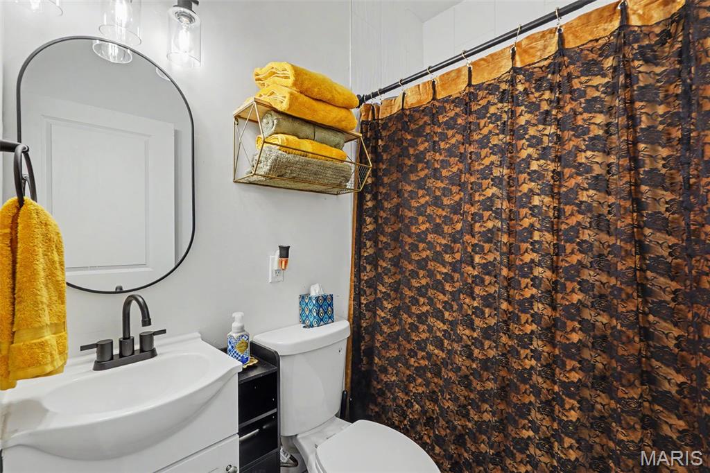 8735 Brenda Avenue Property Photo 16