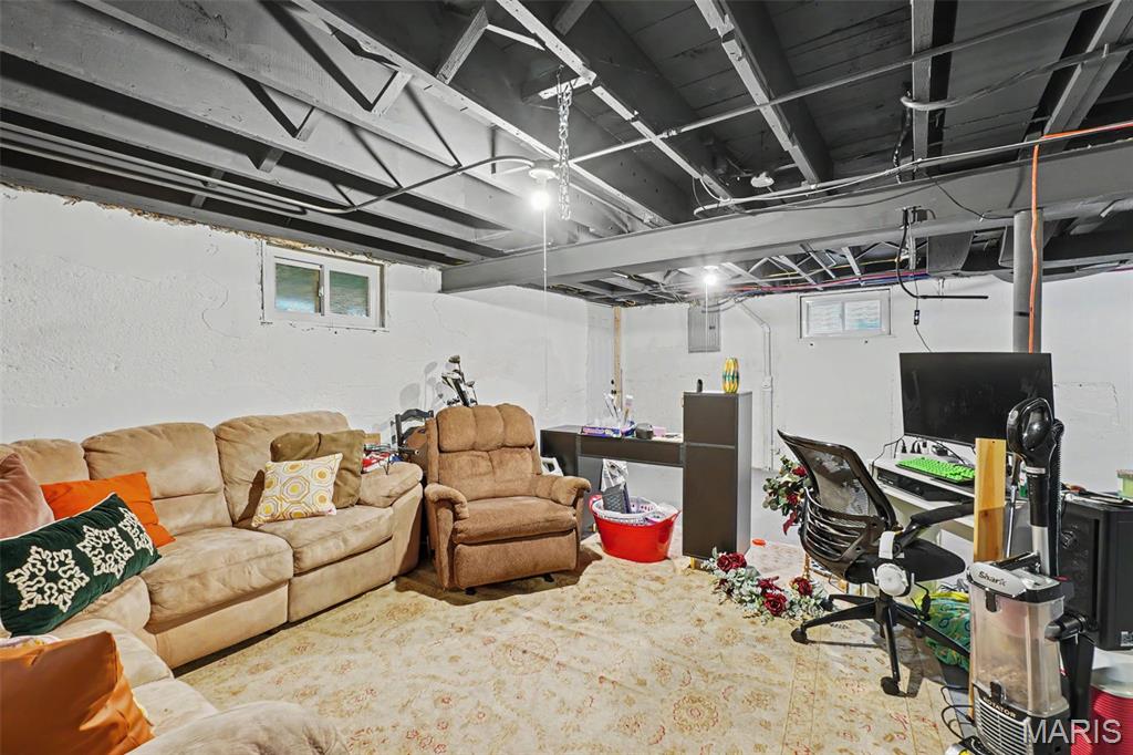 8735 Brenda Avenue Property Photo 17