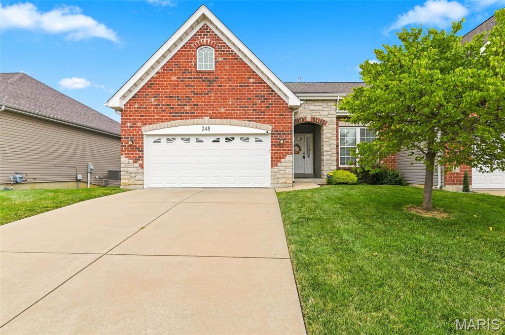 248 Pierce View Circle Property Photo 1