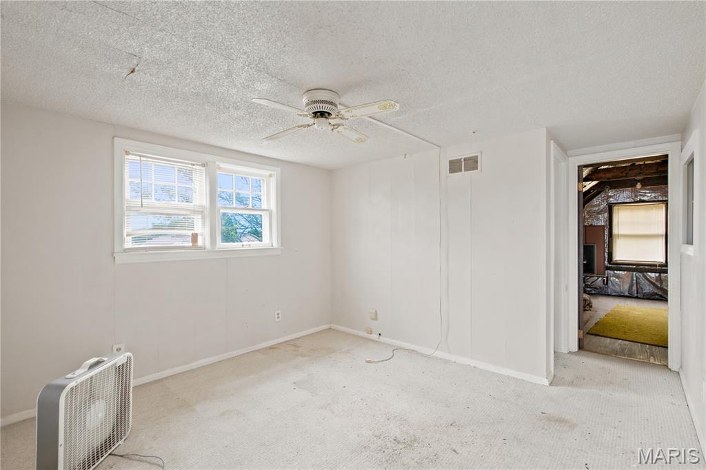 9535 Mackenzie Road Property Photo 17