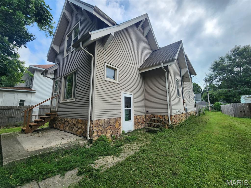 907 Johnson Street Property Photo 1