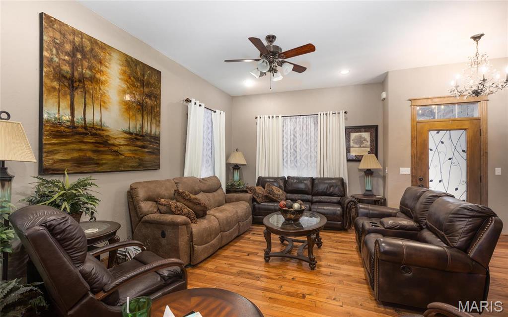 31501 Seminole Lane Property Photo 3