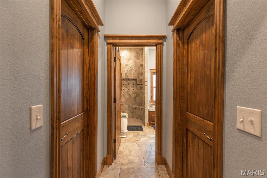 31501 Seminole Lane Property Photo 8