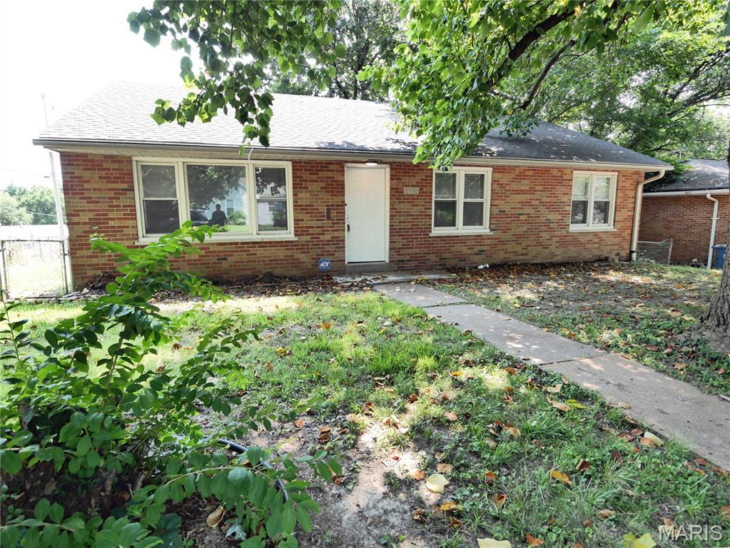 8334 Carl Avenue Property Photo 1