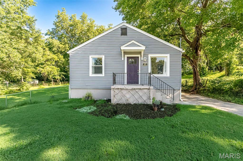 1377 Heydt Avenue Property Photo 1