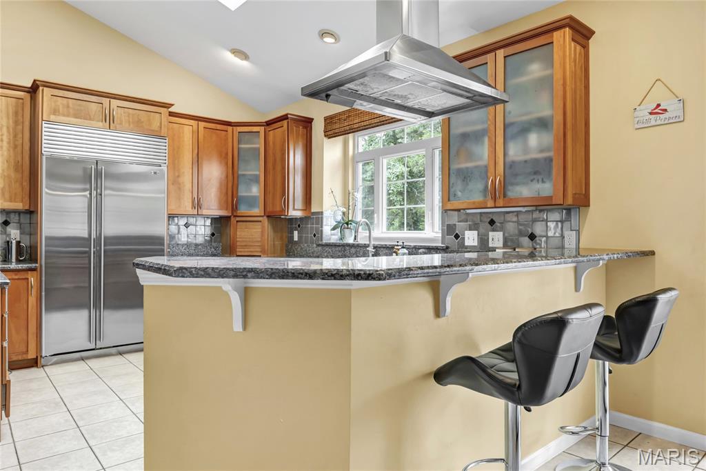 17655 Vintage Oak Drive Property Photo 14