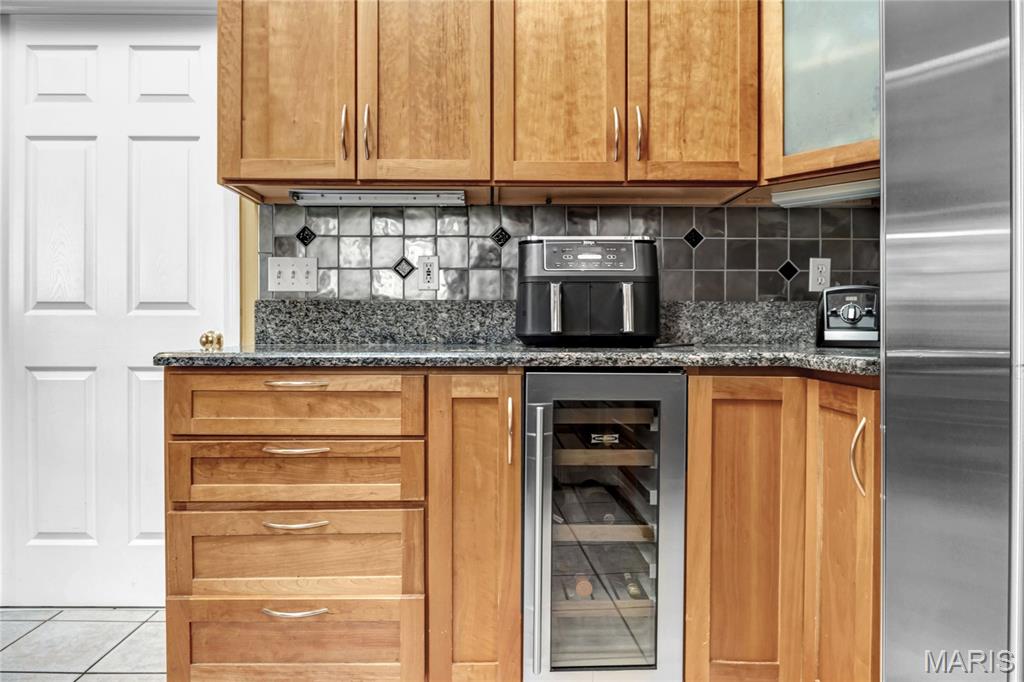 17655 Vintage Oak Drive Property Photo 17