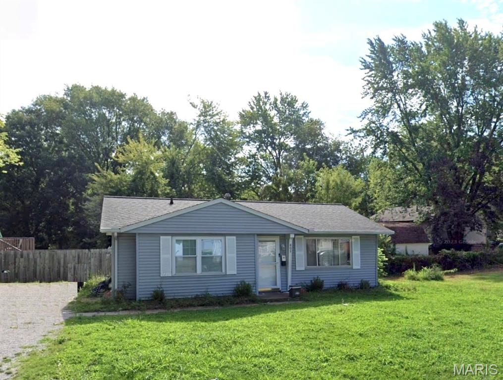 805 JUNIPER Drive Property Photo 1