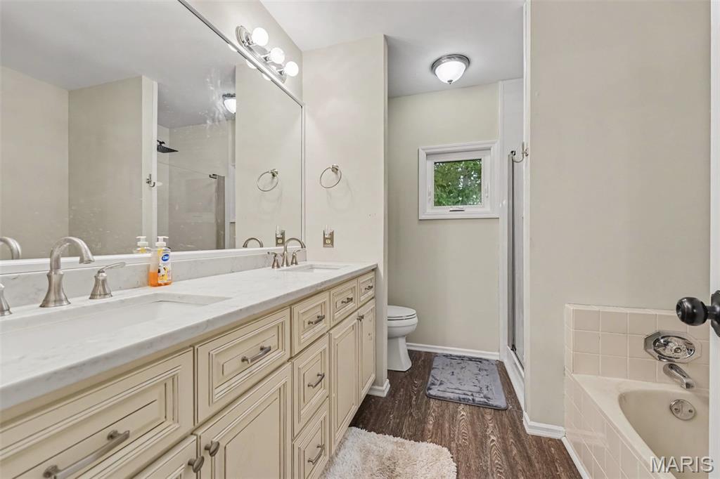 10304 Grant Forest Lane Property Photo 11