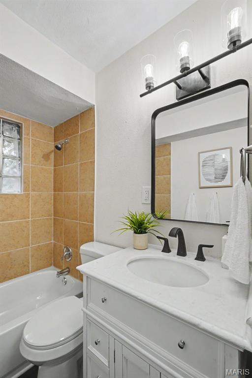12036 Larimore Road Property Photo 22