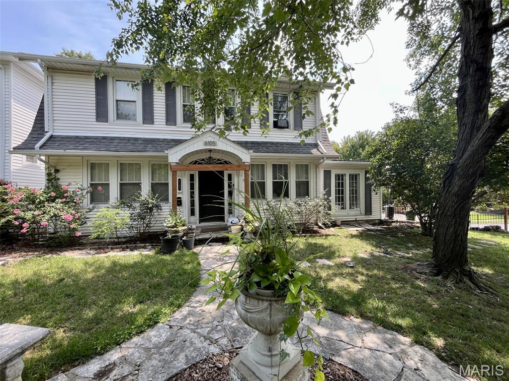 6105 Simpson Avenue Property Photo 1