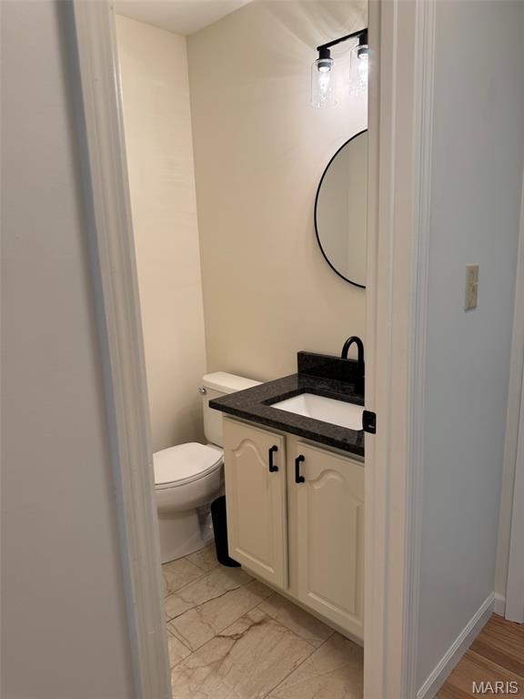 727 Hawk Run Drive Property Photo 24