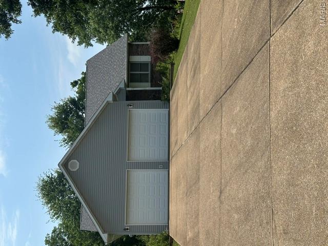 305 Sunny Acres Drive