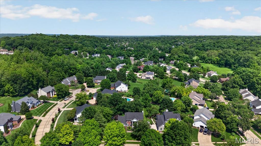 17821 Wilderness Cliff Court Property Photo 4