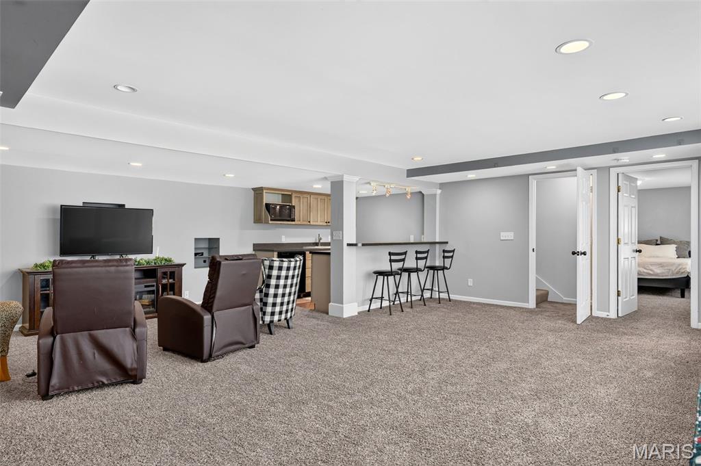 714 Southern Hills Drive Property Photo 32