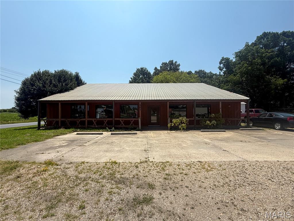 507 South Bypass Property Photo 2