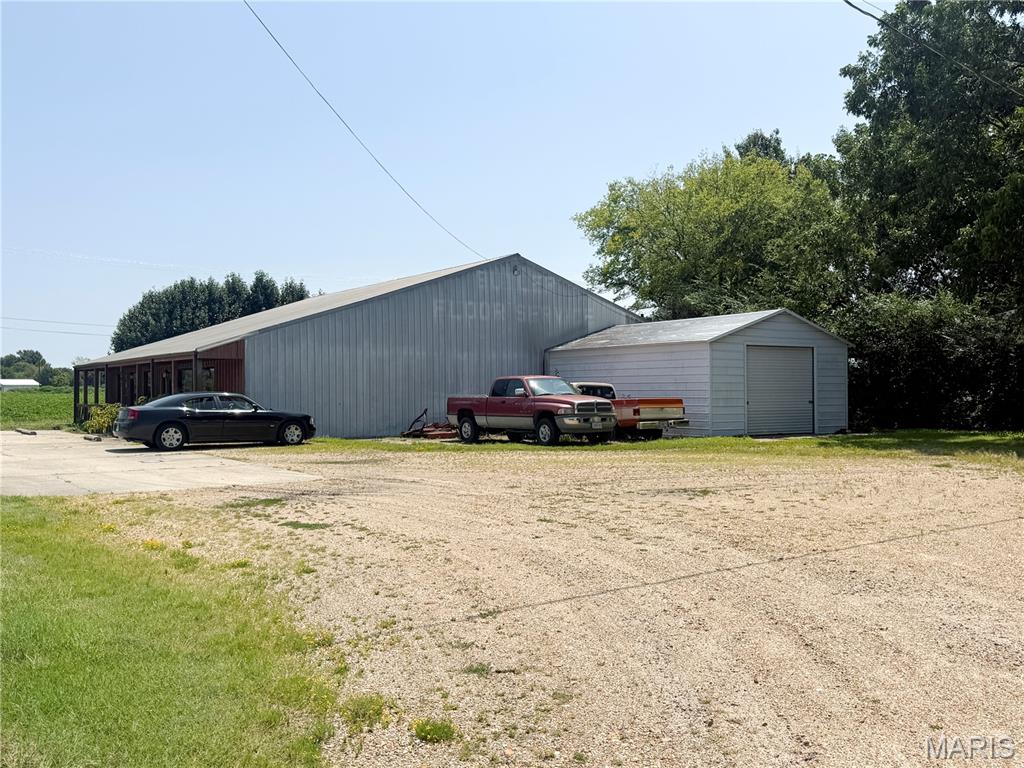 507 South Bypass Property Photo 3