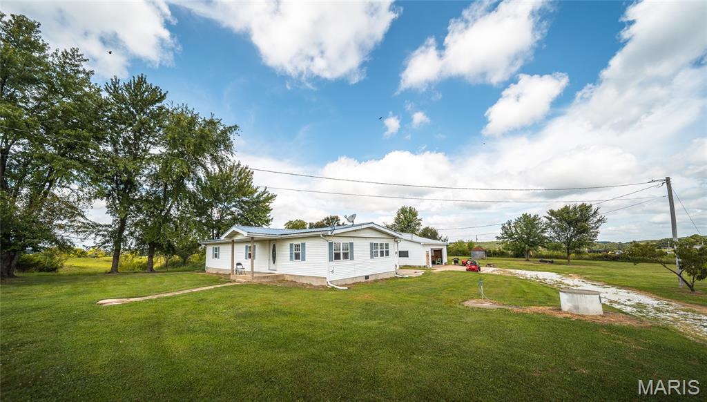 19455 County Road 5430 Property Photo 2