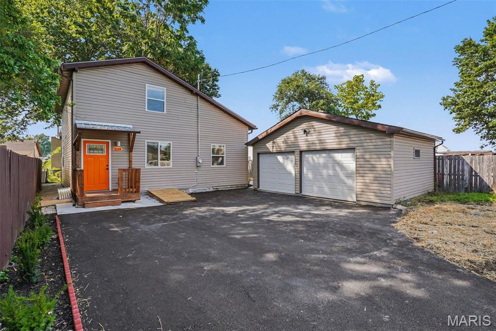 239 Dammert Avenue Property Photo 2