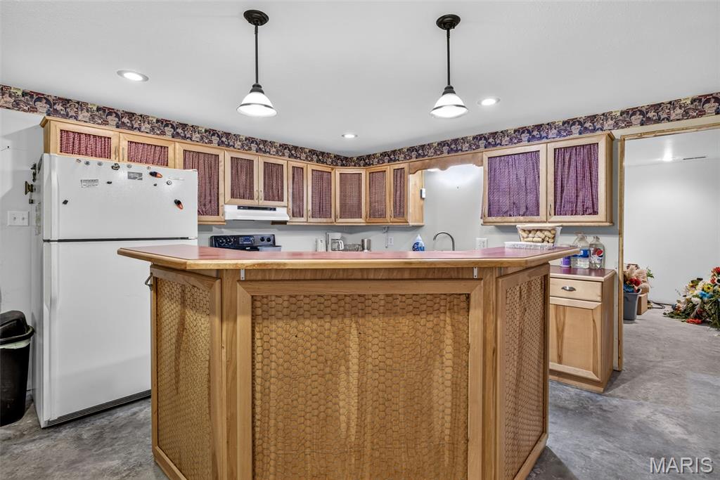 5972 Highway E Property Photo 4