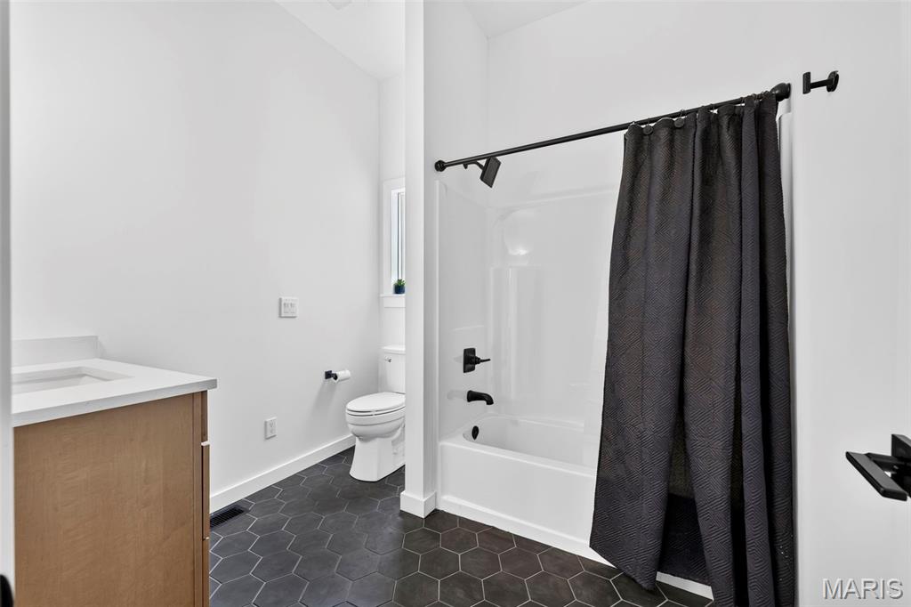 3 Millers Court Property Photo 38