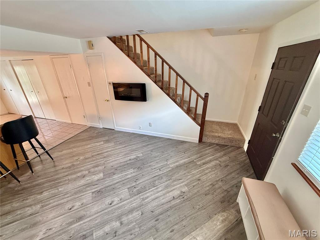 3819 Treebrook Drive Property Photo 4