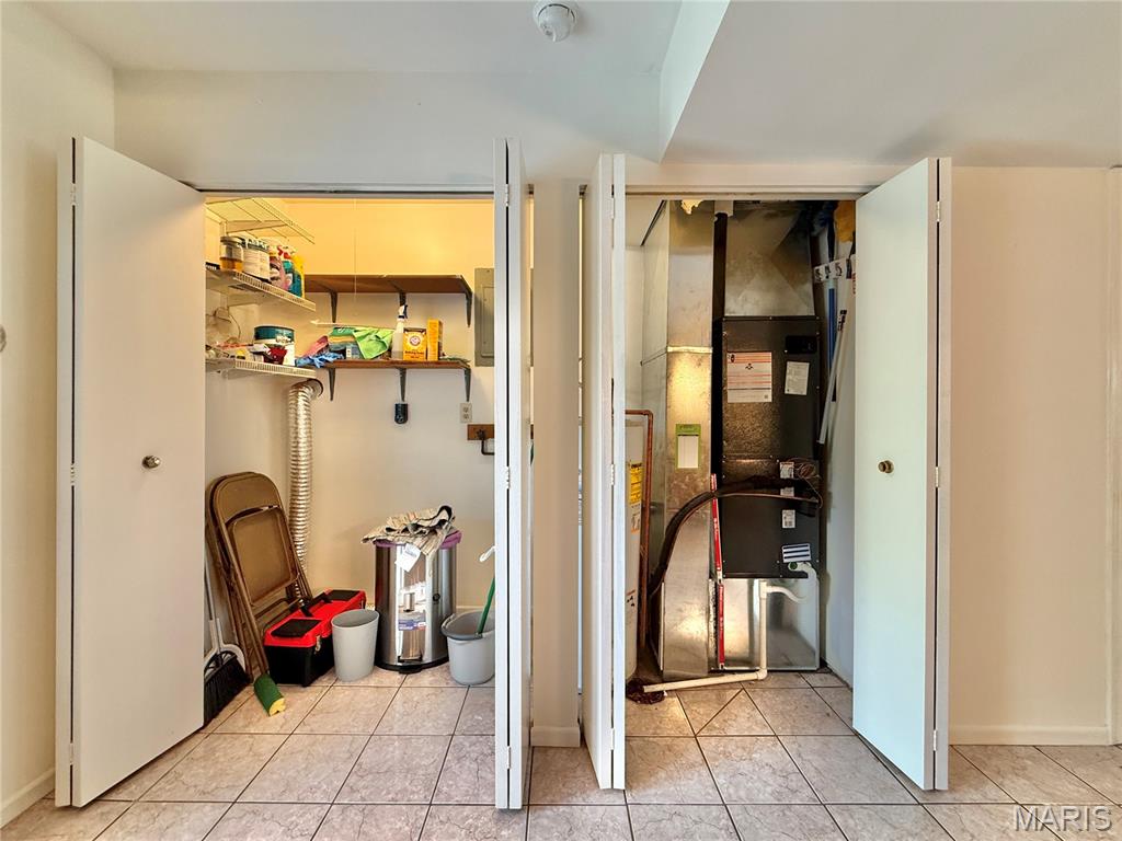 3819 Treebrook Drive Property Photo 7