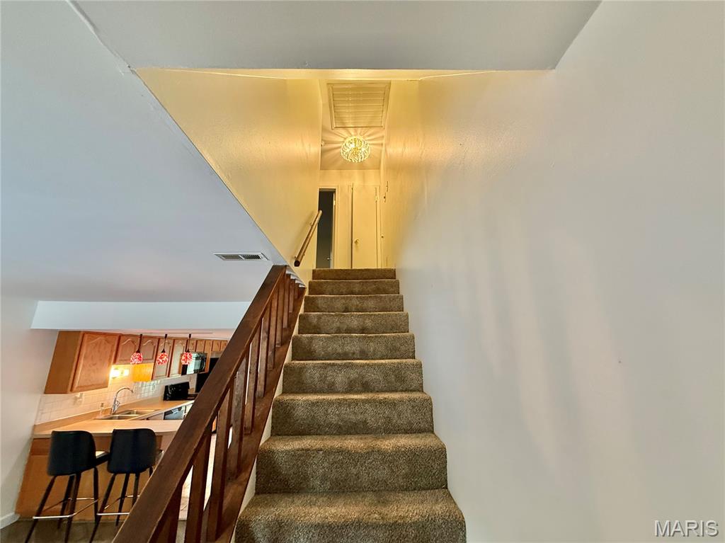 3819 Treebrook Drive Property Photo 9
