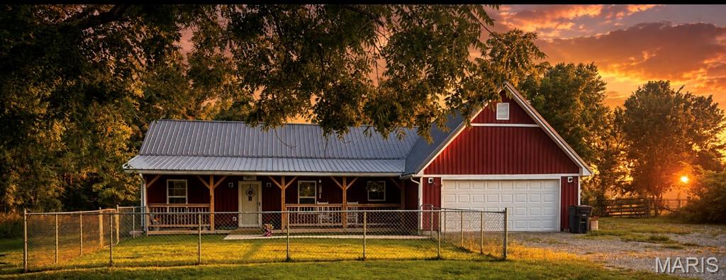 1193 E Highway 72