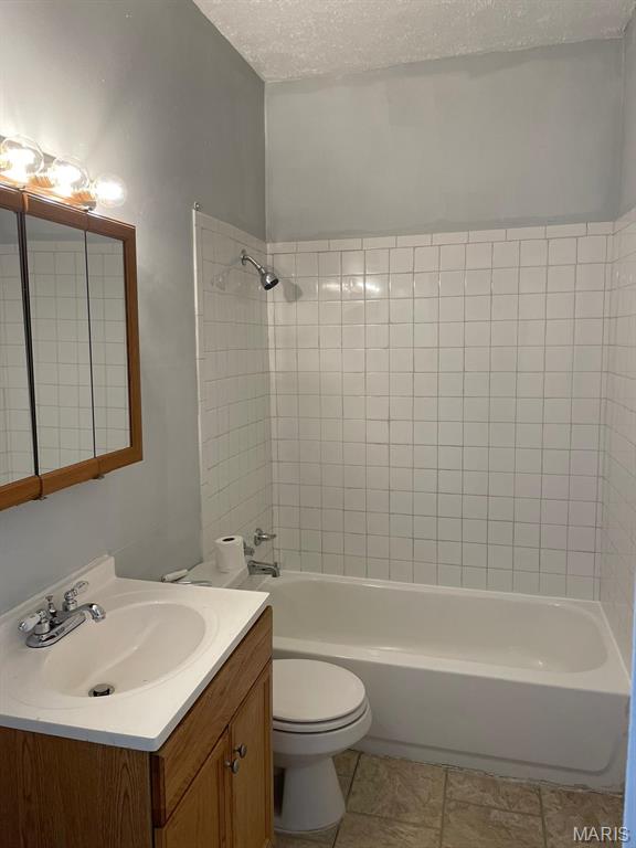 2918 Hammond Avenue Property Photo 5
